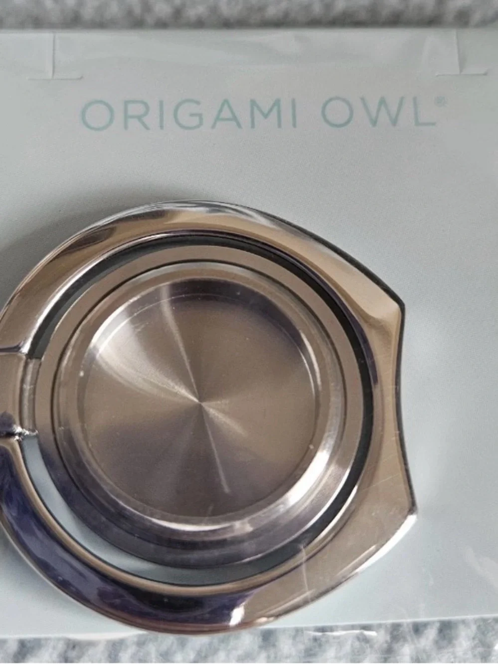 Origami Owl Living Locket Phone Ring Silver LK3041 with Twist Face
